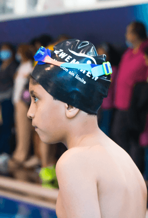 Escuela de natación para niños y niñas en el Pedregal
