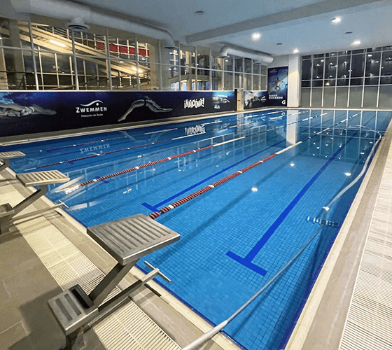 Alberca en Pedregal con horarios flexibles para toda la familia