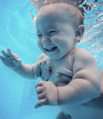 Academia de natación para bebés en Pedregal